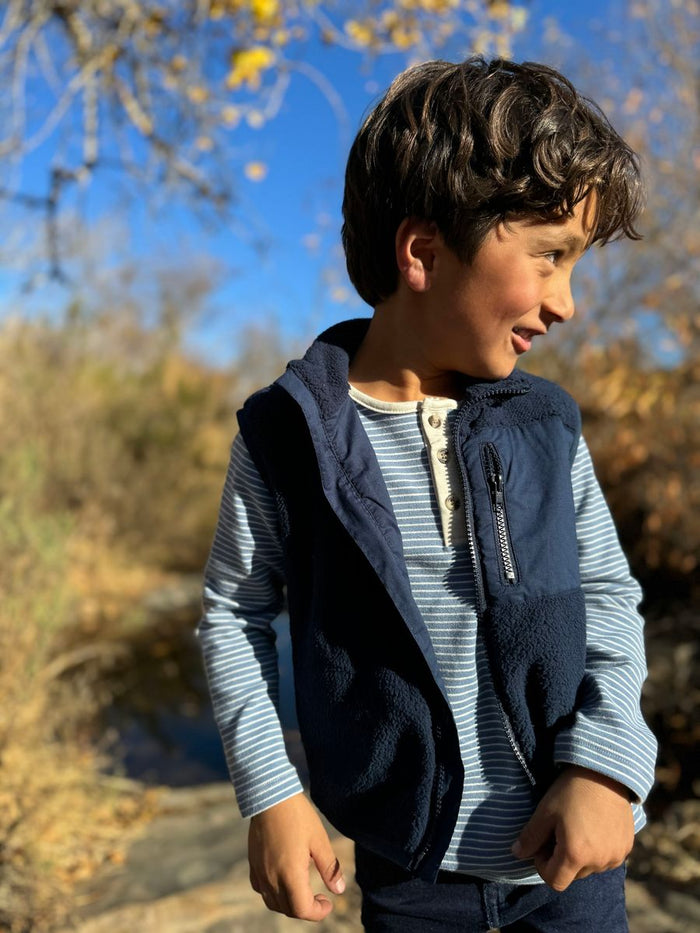 Me & Henry Gilt Sherpa Vest in Navy