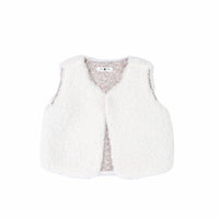 Petite Hailey Nari Flower Teddy Vest in White