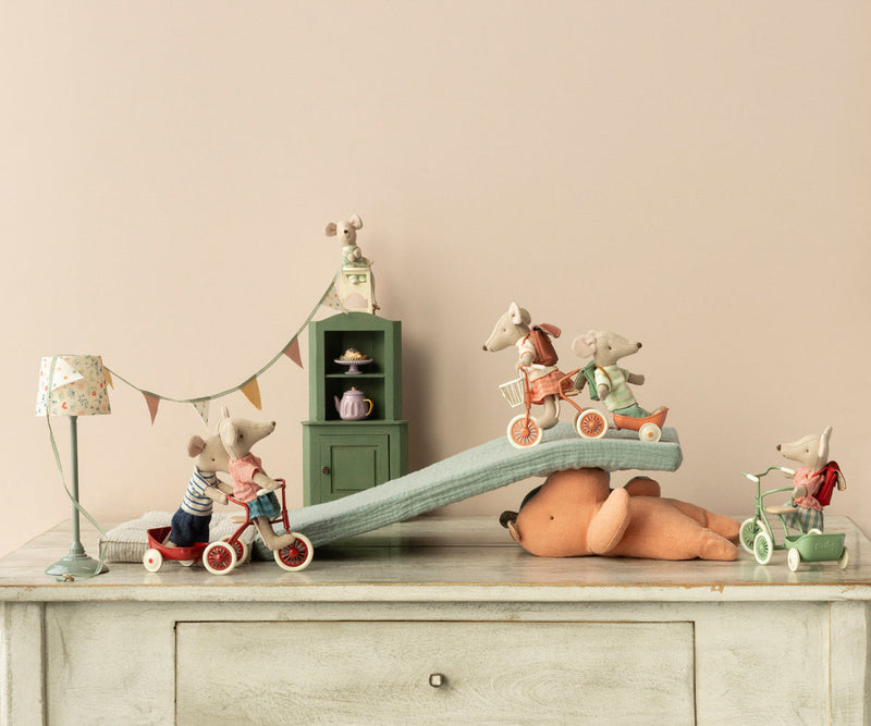 Maileg Abri a Tricycle Mouse - Multiple Colors!