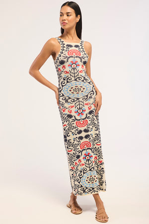 SUMMER TAPESTRY