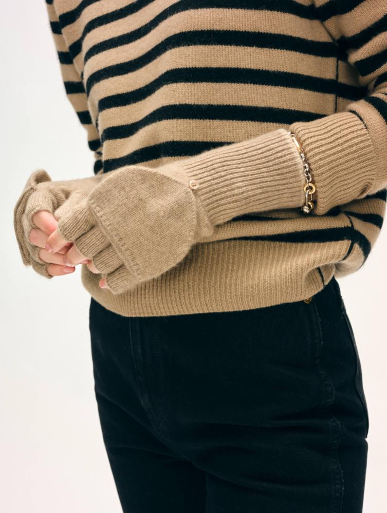 White + Warren Color Block Cashmere Pop Top Glove in Natural/Taupe