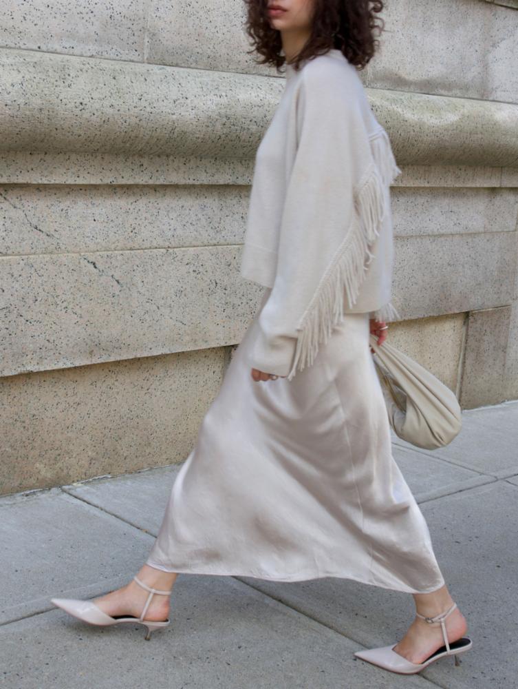 White + Warren Cashmere Blend Fringe Crew Sweater in Ivory