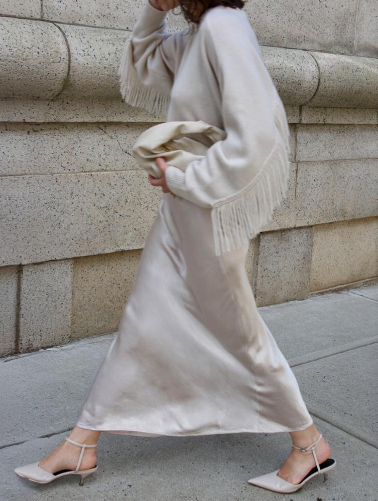 White + Warren Cashmere Blend Fringe Crew Sweater in Ivory