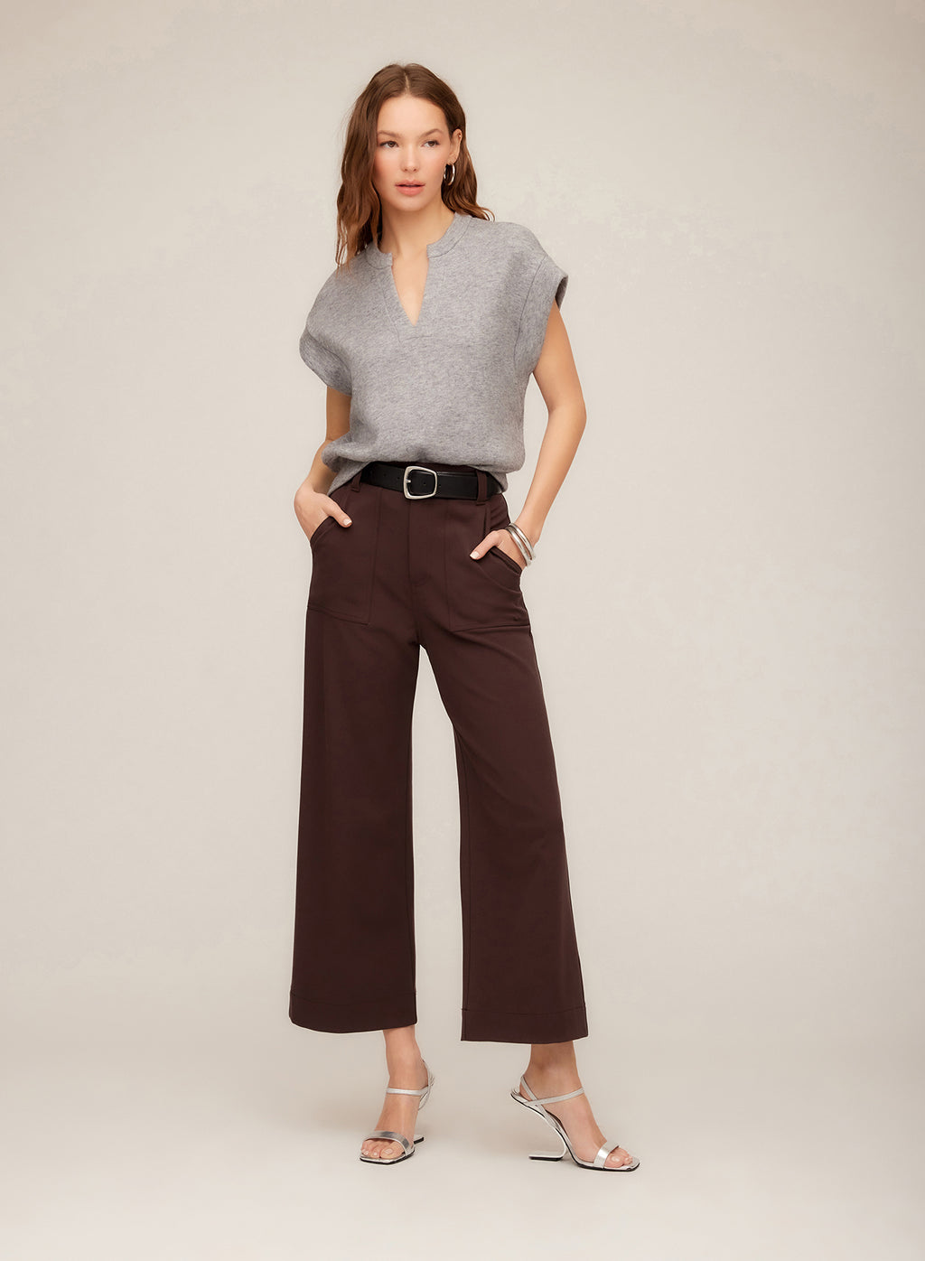 Fifteen Twenty Morgan V-neck Top in Grey