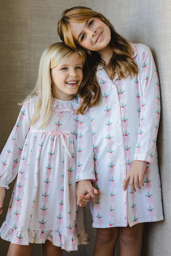 Sal & Pimenta Pink Mistletoe Nightgown