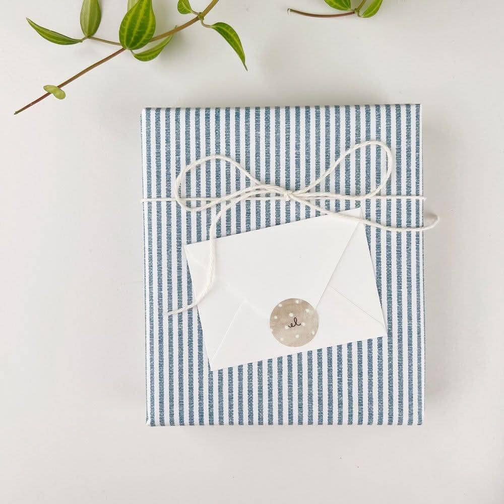 emily lex studio Hydrangea Stem Mini Enclosure Card