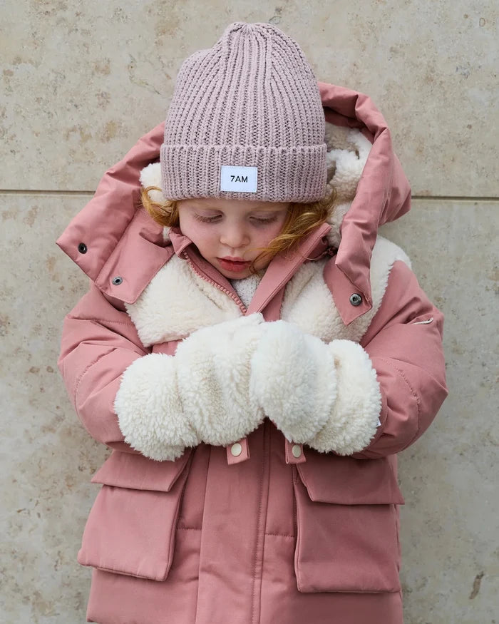 7AM Enfant Sherpa Benji Appliqué Mitten in Rose Dawn