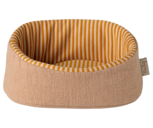 Maileg Pet Basket in Pink