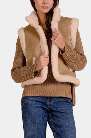Elan Faux Fur Sleeveless Vest in Mocha