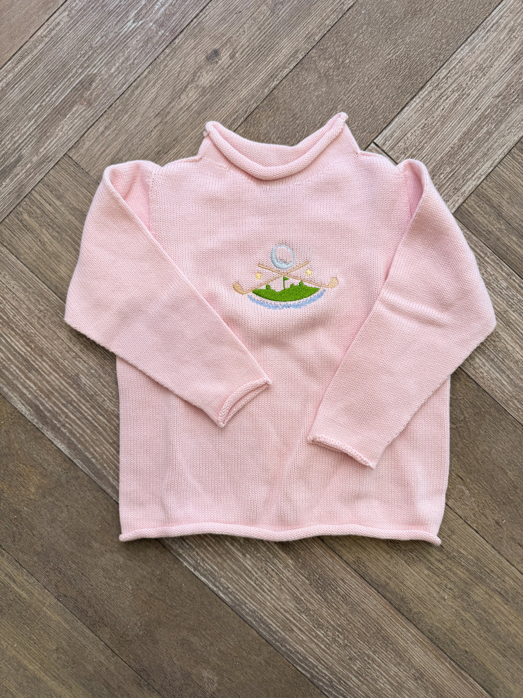 A Soft Idea Golf Crest Roll Neck Sweater in Pink