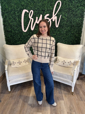 White + Warren Cashmere Windowpane Crewneck Sweater in Natural/Black