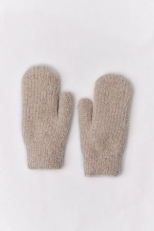 FLEECEY LINED MITTEN