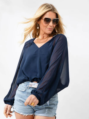 Lyla Grace Collection Sloane Top in Navy