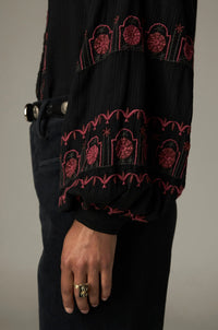 Maison Hotel Davinia Blouse Rose Fireworks