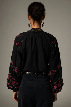 Maison Hotel Davinia Blouse Rose Fireworks