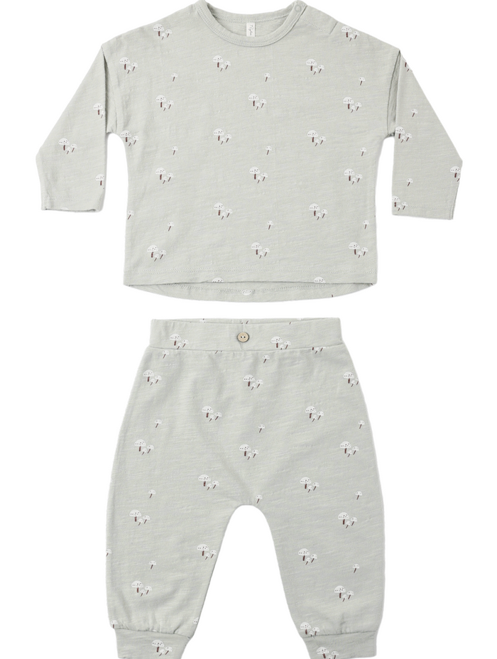 Rylee + Cru Long Sleeve Tee + Pant Set in Mushrooms