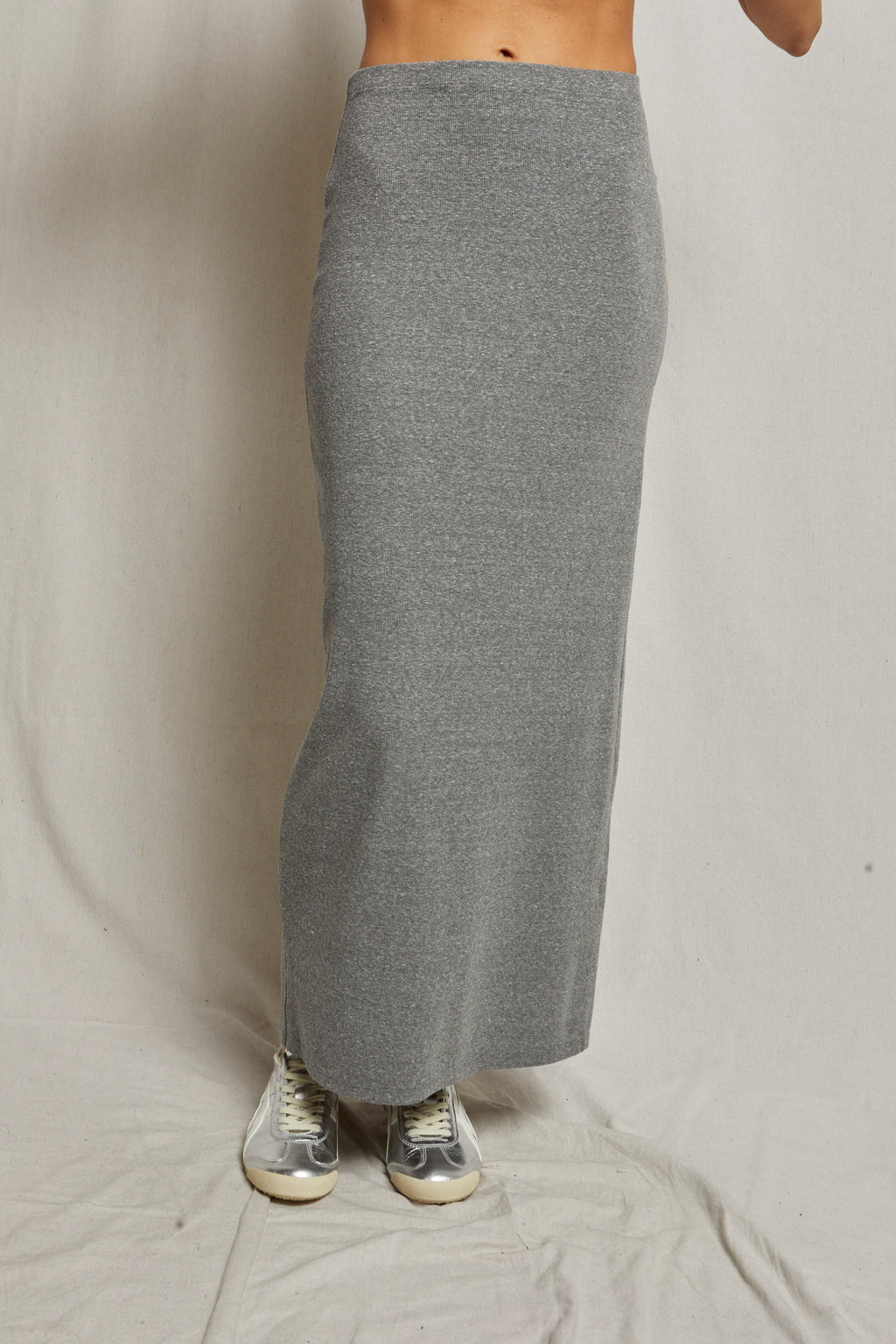 perfectwhitetee Aja Blondie Midi Skirt in Heather Grey