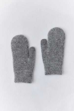 FLEECEY LINED MITTEN