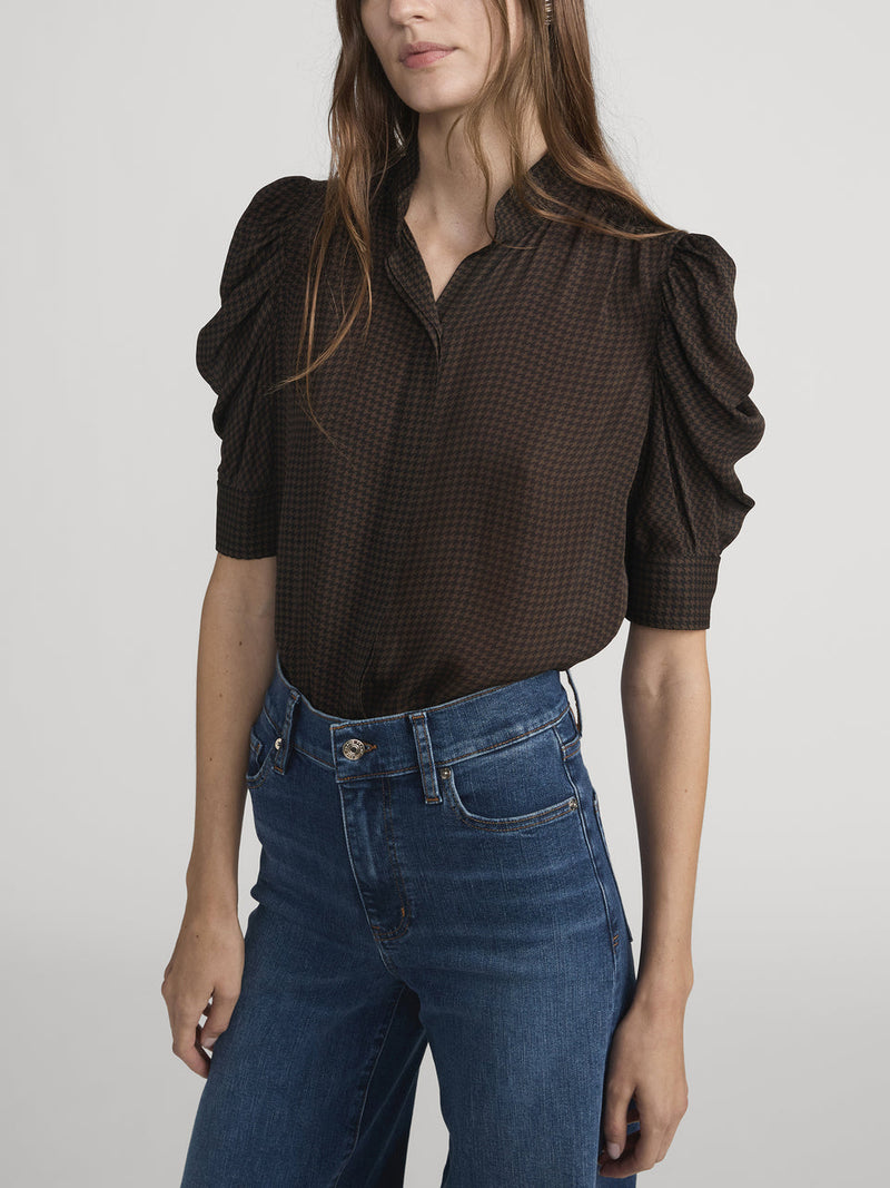 Frame Houndstooth Gillian Top in Americano Multi