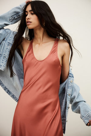 DRESS CLOA