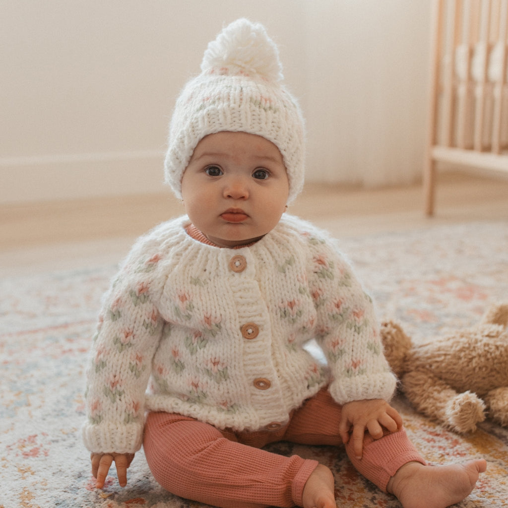 Huggalugs Cardigan in White Bitty Blooms