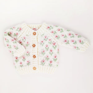 Huggalugs Cardigan in White Bitty Blooms