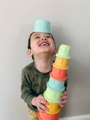 Bannor Toys Silicone Stacking Cups and Bath Toys