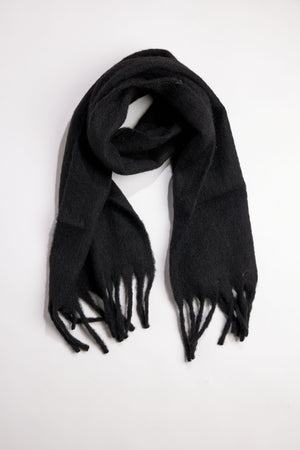 COZY SOLID SCARF