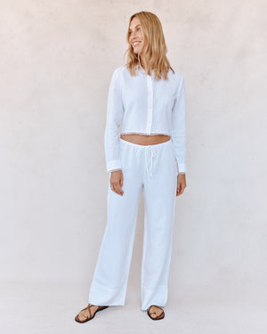 Bella Dahl Cropped Shirt with Trim in White