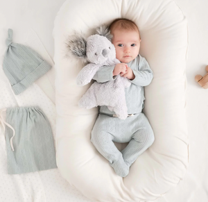 Elegant Baby Newborn Gift Set in Blue